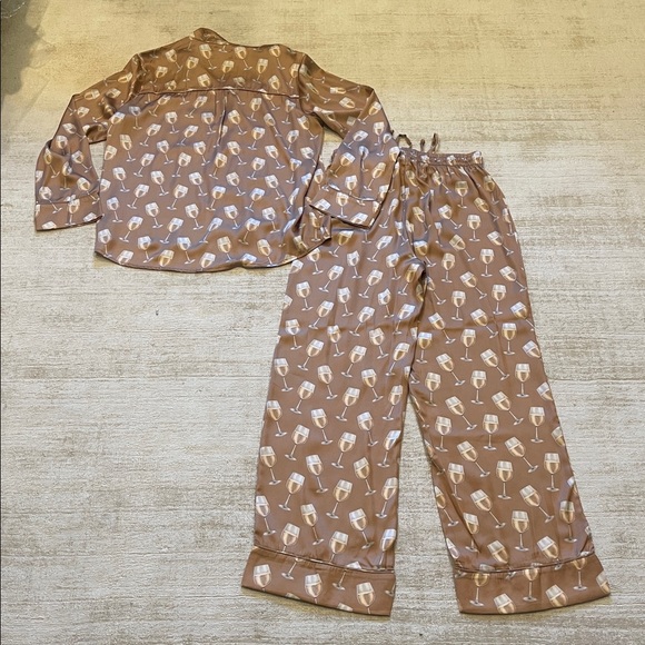 Show Me Your MuMu Silky Pajama Set - Picture 7 of 7